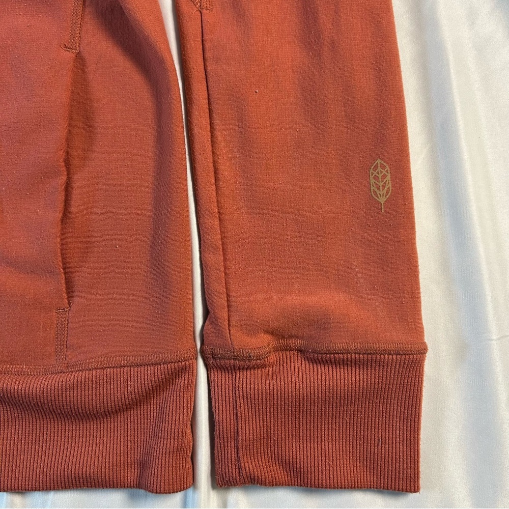 Indygena Women’s Long Sleeve, Hooded Rust Orange Hooded Fleece Sweatshirt,SizeM - Picture 12 of 16